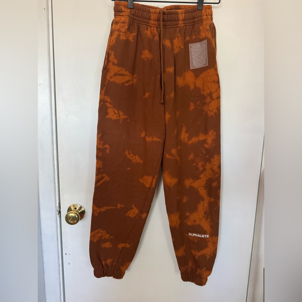 Alphalete Washed Oversized Jogger